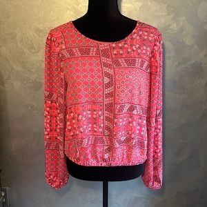 Loft coral printed top, lightweight and flowy, size small, excellent condition!